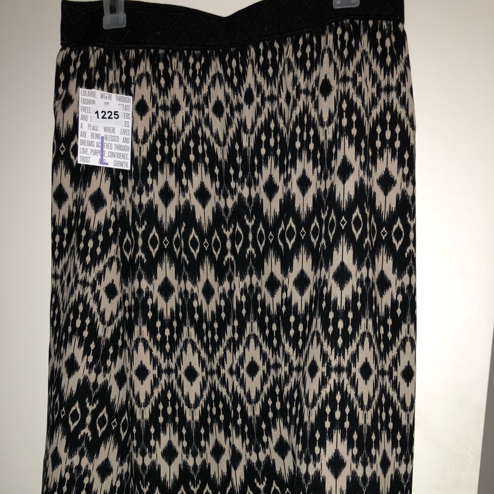 BNWT LuLaRoe Lola